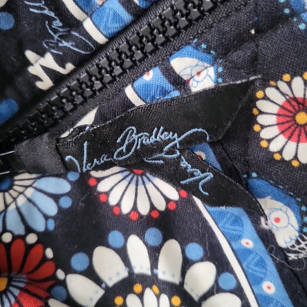 Vera Bradley Retired Night Owl  Quilted Overnight Duffle Travel Bag - Picture 3 of 15